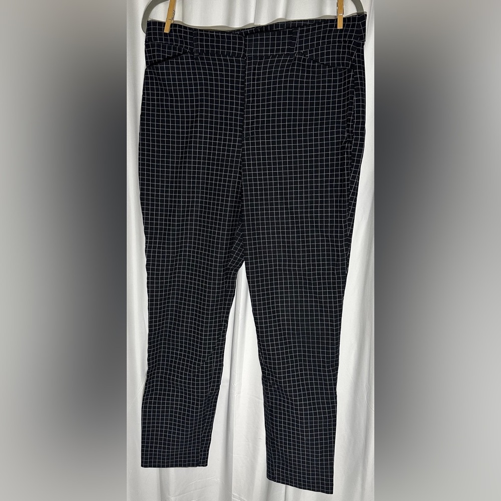 Nine West Slim Ankle Pants Black White Grid Check - size 14